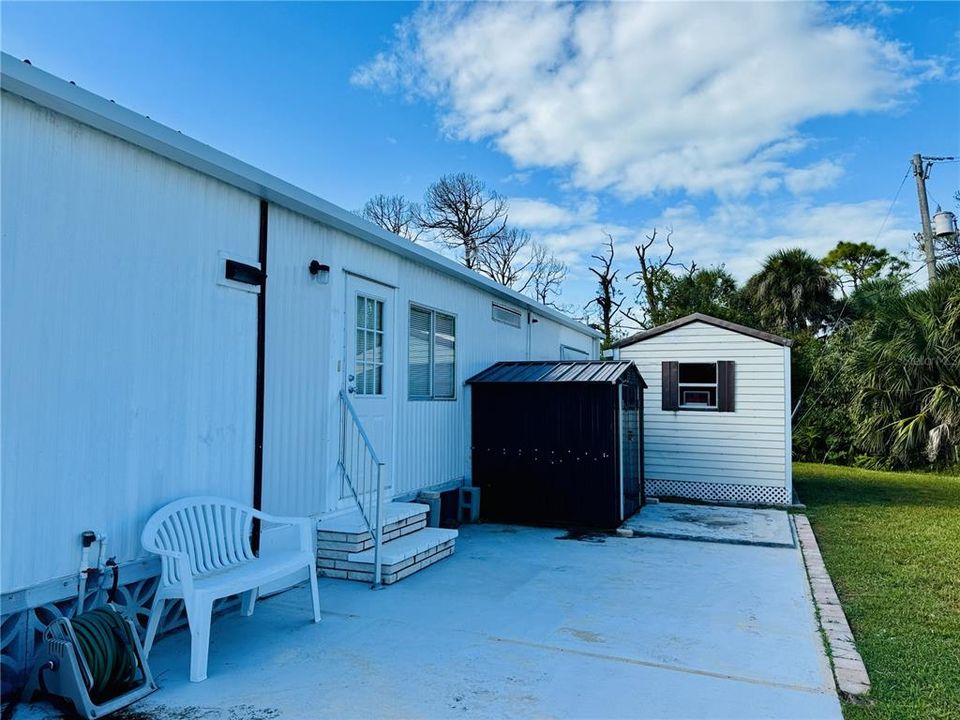 Active With Contract: $95,000 (2 beds, 2 baths, 1056 Square Feet)