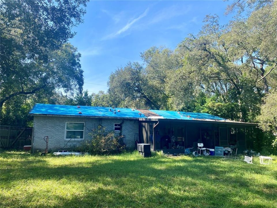 Active With Contract: $146,300 (3 beds, 2 baths, 1100 Square Feet)