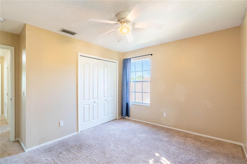 待售: $410,000 (3 贝兹, 2 浴室, 2358 平方英尺)