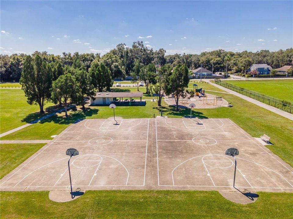 待售: $410,000 (3 贝兹, 2 浴室, 2358 平方英尺)