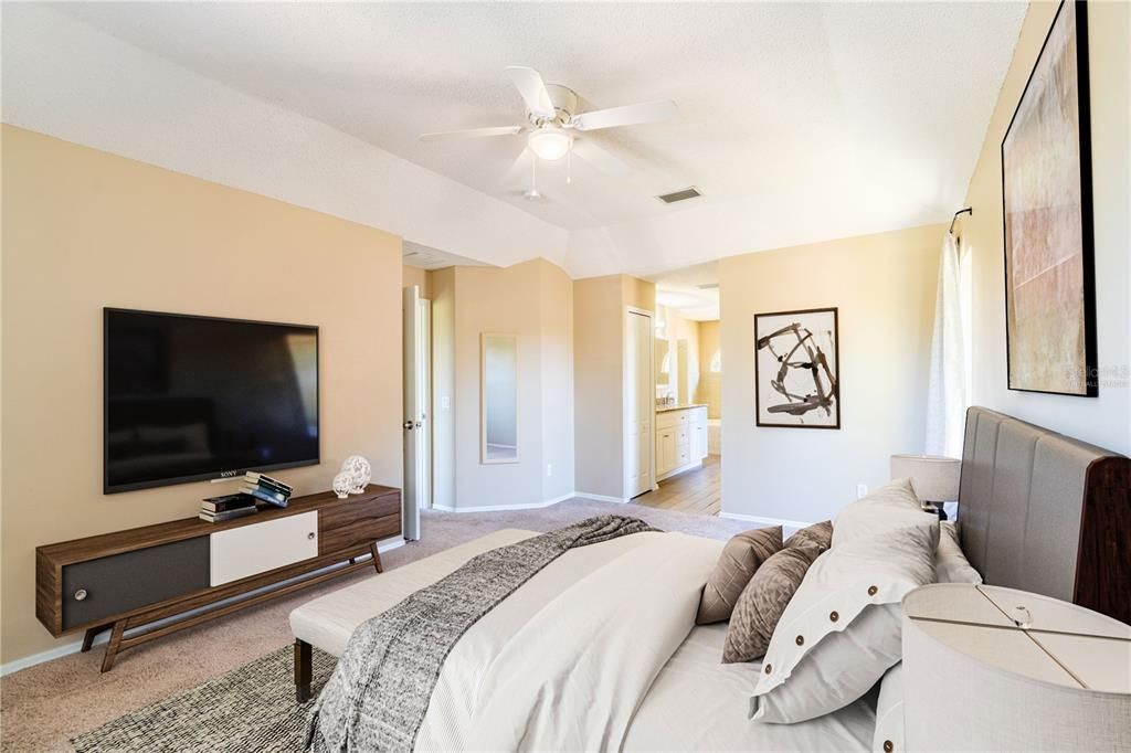 待售: $410,000 (3 贝兹, 2 浴室, 2358 平方英尺)