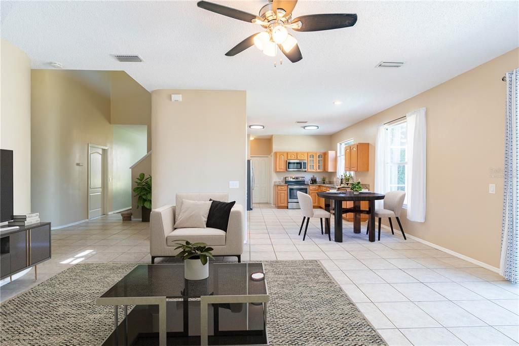 待售: $410,000 (3 贝兹, 2 浴室, 2358 平方英尺)