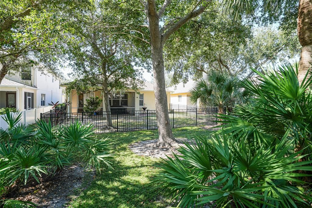 Activo con contrato: $240,000 (4 camas, 2 baños, 1950 Pies cuadrados)