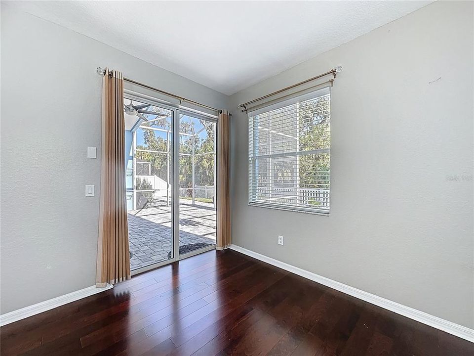 En Venta: $500,000 (4 camas, 3 baños, 3098 Pies cuadrados)