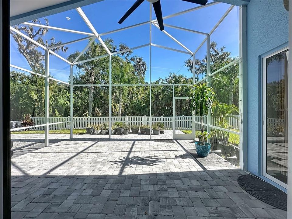 En Venta: $500,000 (4 camas, 3 baños, 3098 Pies cuadrados)