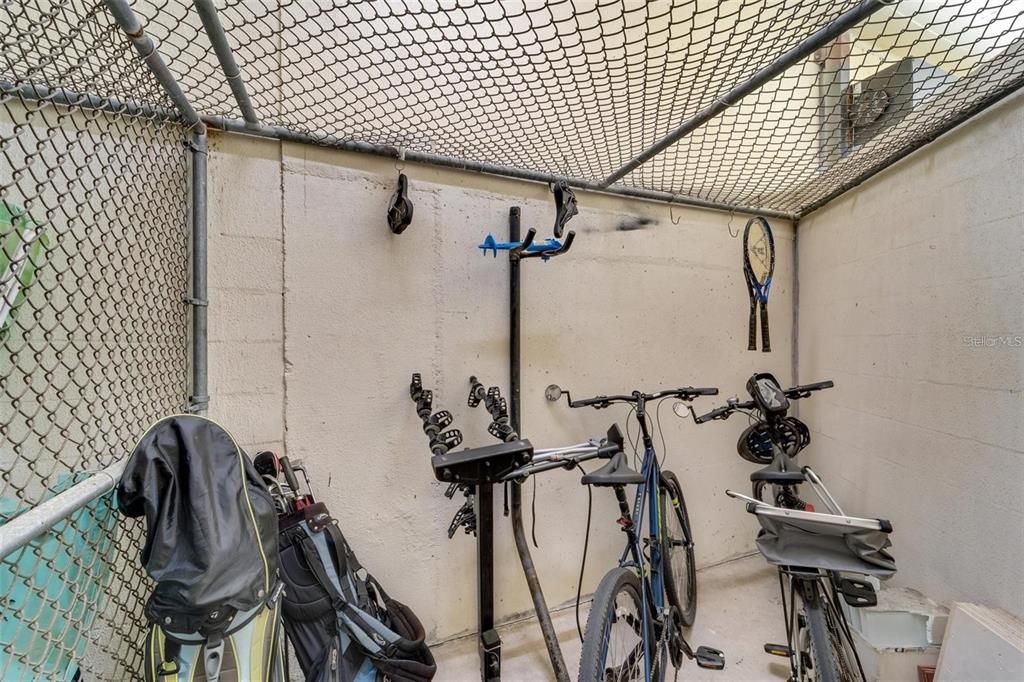 For Sale: $795,000 (3 beds, 2 baths, 2031 Square Feet)