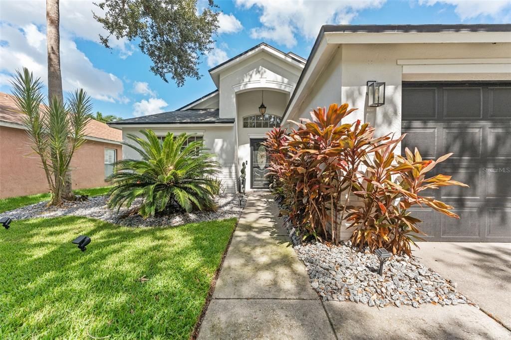 Active With Contract: $450,000 (4 beds, 2 baths, 1676 Square Feet)