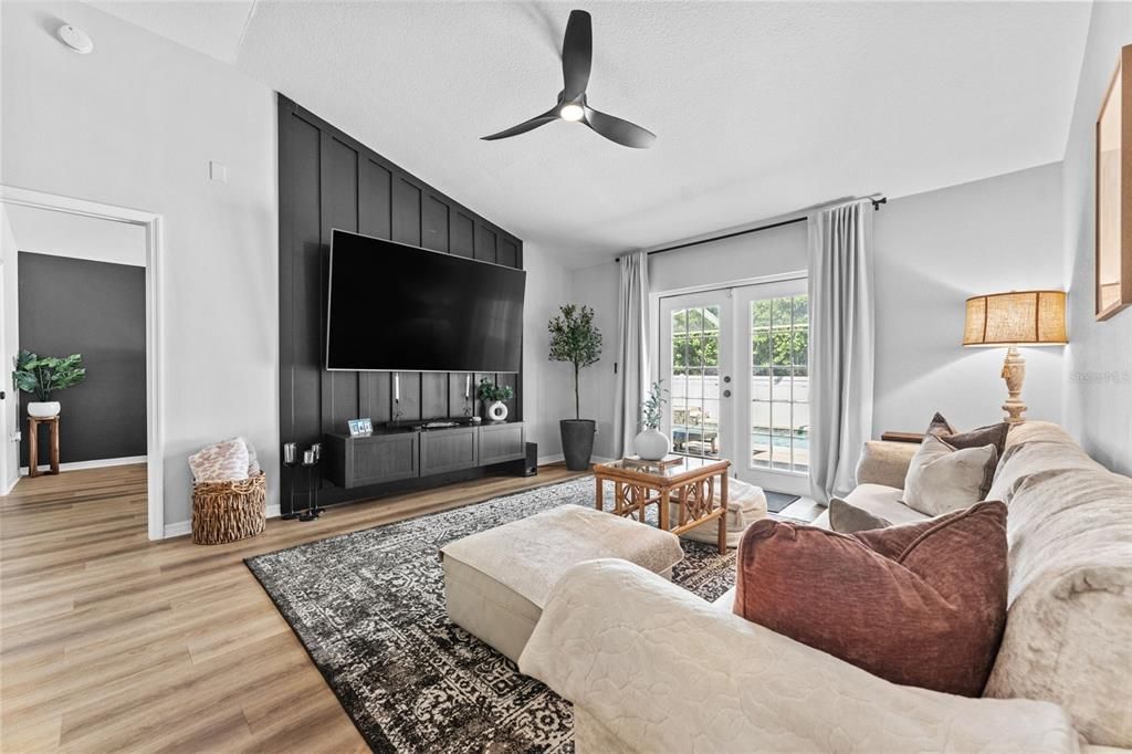 Active With Contract: $450,000 (4 beds, 2 baths, 1676 Square Feet)