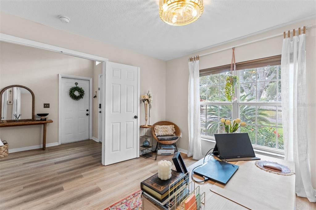 Active With Contract: $450,000 (4 beds, 2 baths, 1676 Square Feet)