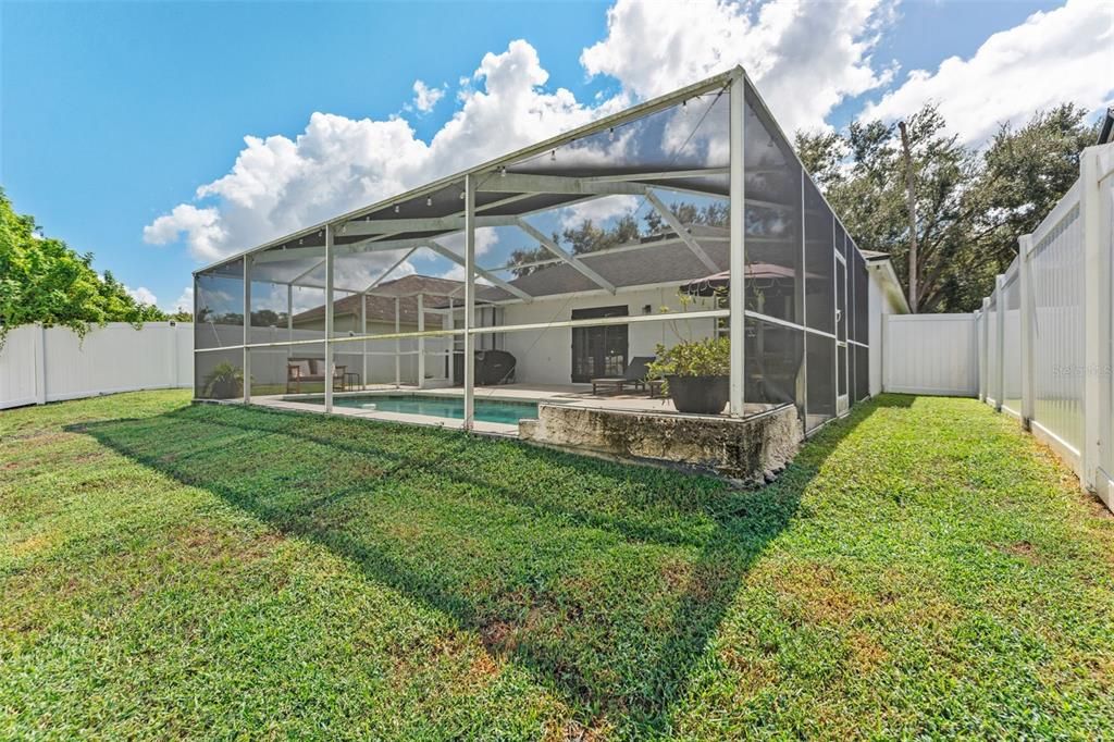 Active With Contract: $450,000 (4 beds, 2 baths, 1676 Square Feet)