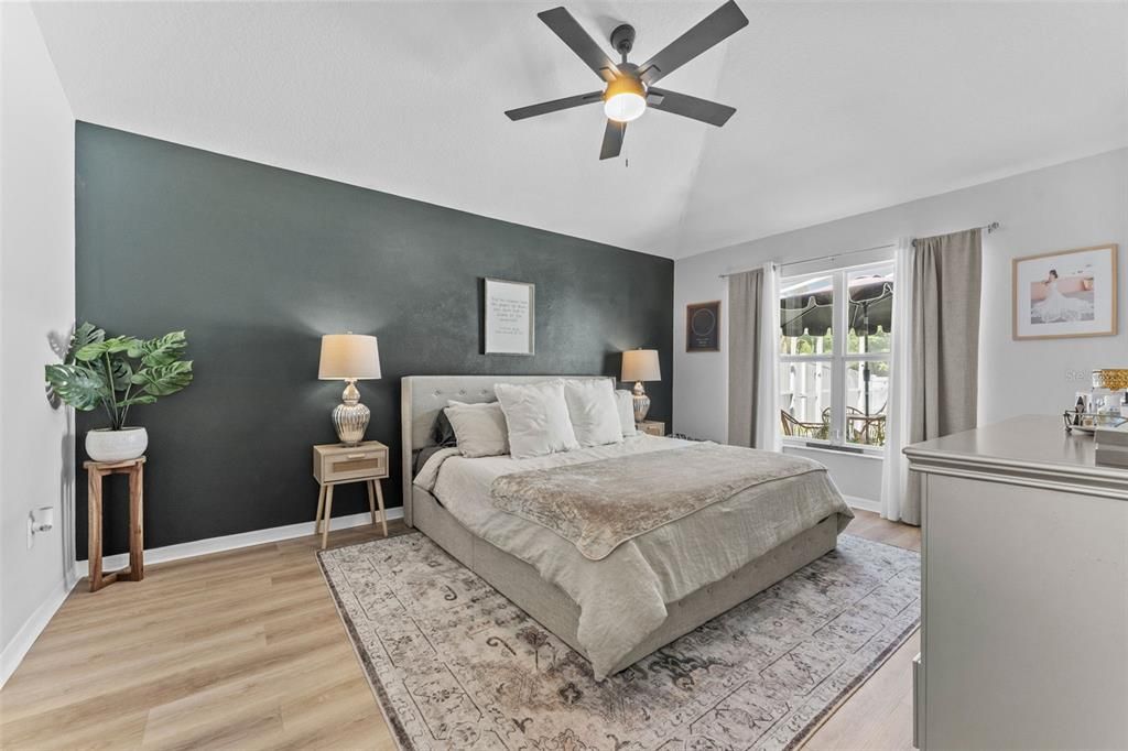 Active With Contract: $450,000 (4 beds, 2 baths, 1676 Square Feet)