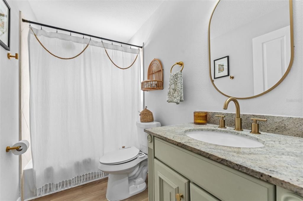 Active With Contract: $450,000 (4 beds, 2 baths, 1676 Square Feet)