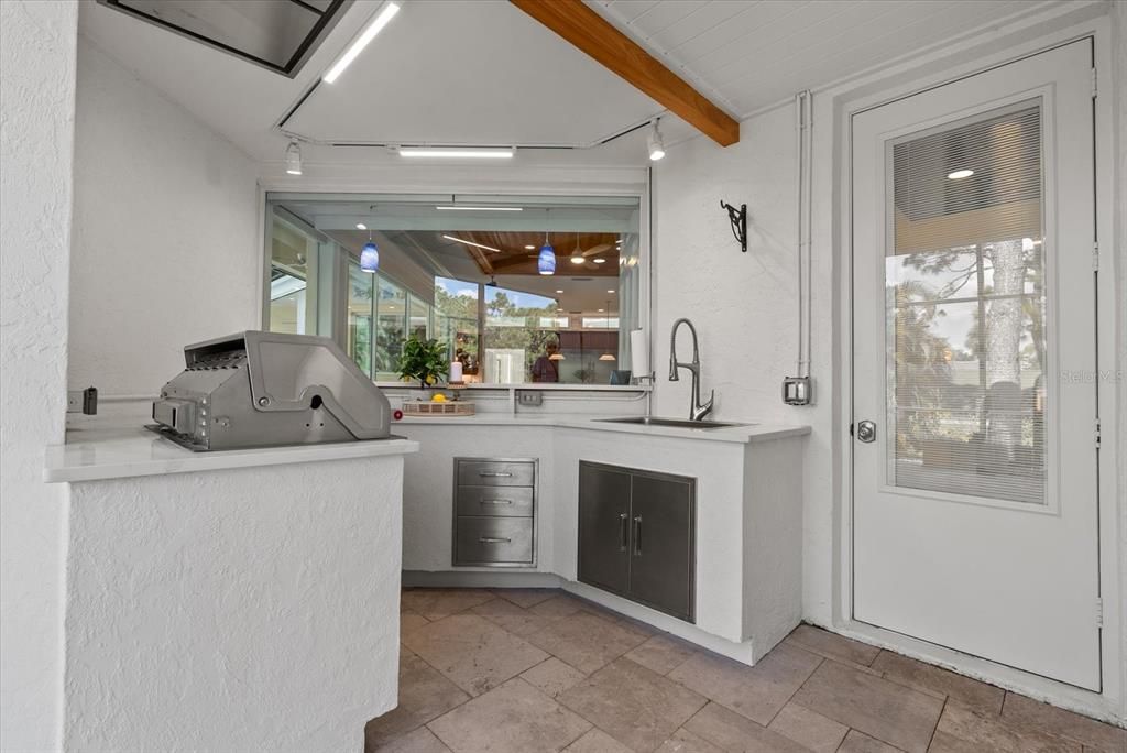 Active With Contract: $1,200,000 (4 beds, 4 baths, 3058 Square Feet)