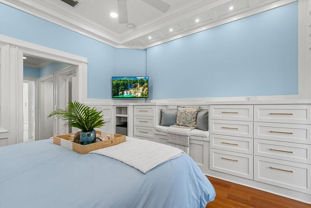 Active With Contract: $1,200,000 (4 beds, 4 baths, 3058 Square Feet)