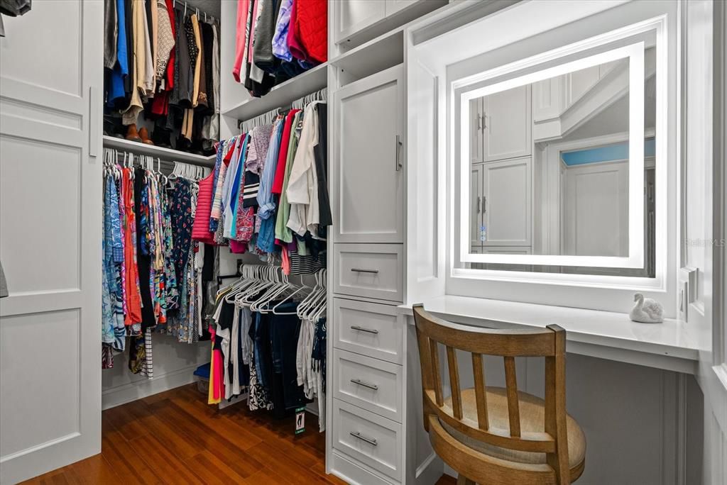 Active With Contract: $1,200,000 (4 beds, 4 baths, 3058 Square Feet)