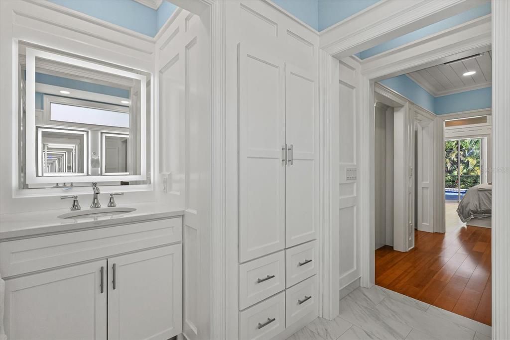 Active With Contract: $1,200,000 (4 beds, 4 baths, 3058 Square Feet)