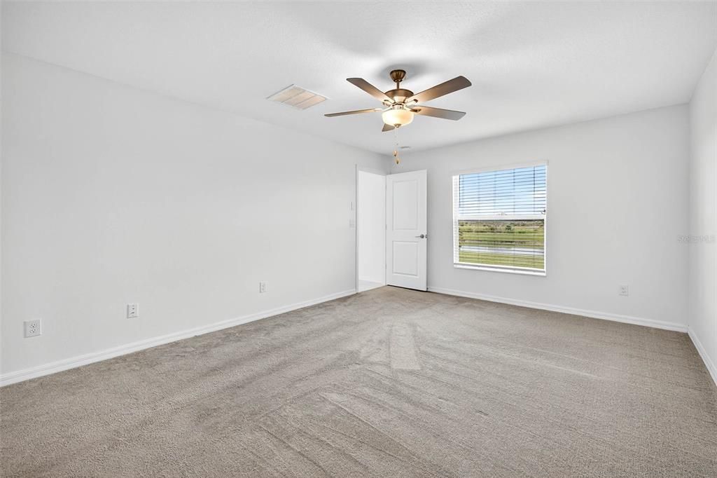 For Sale: $415,000 (4 beds, 2 baths, 1939 Square Feet)