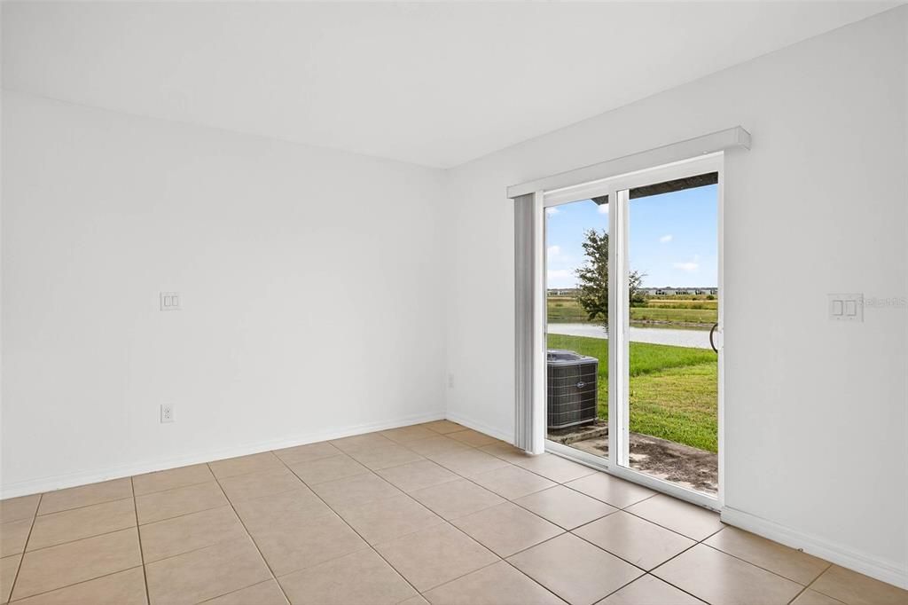 For Sale: $415,000 (4 beds, 2 baths, 1939 Square Feet)