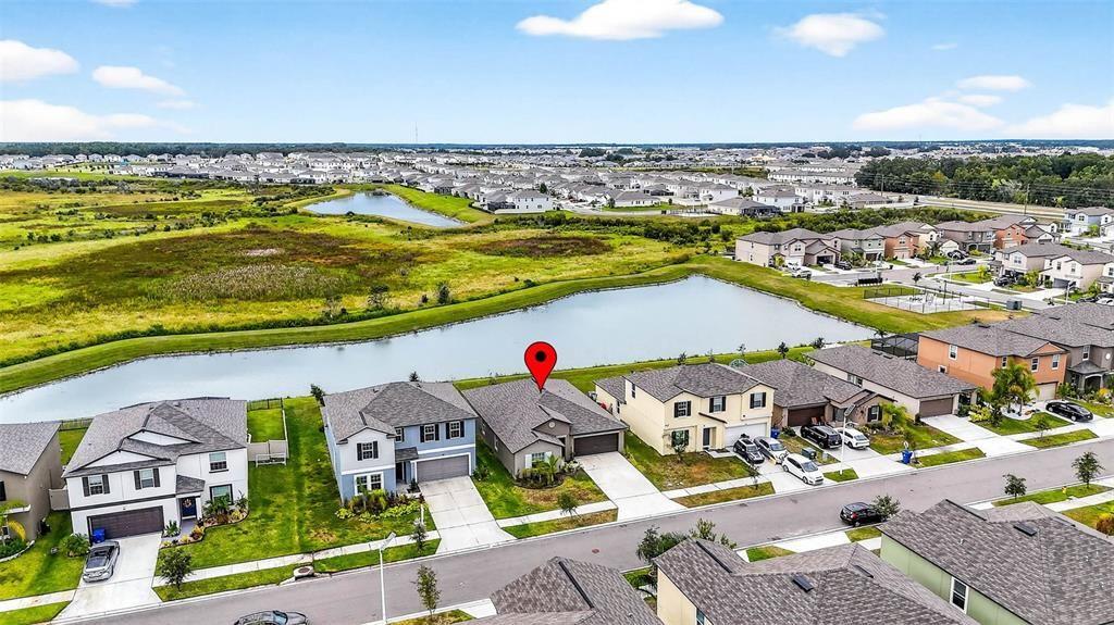 For Sale: $415,000 (4 beds, 2 baths, 1939 Square Feet)