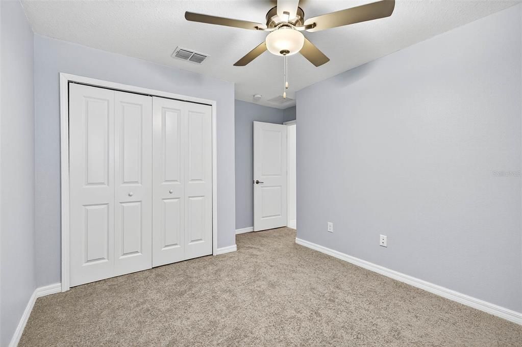 For Sale: $415,000 (4 beds, 2 baths, 1939 Square Feet)