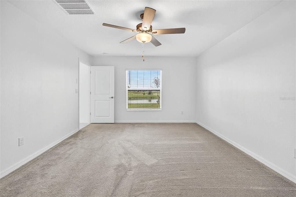 For Sale: $415,000 (4 beds, 2 baths, 1939 Square Feet)