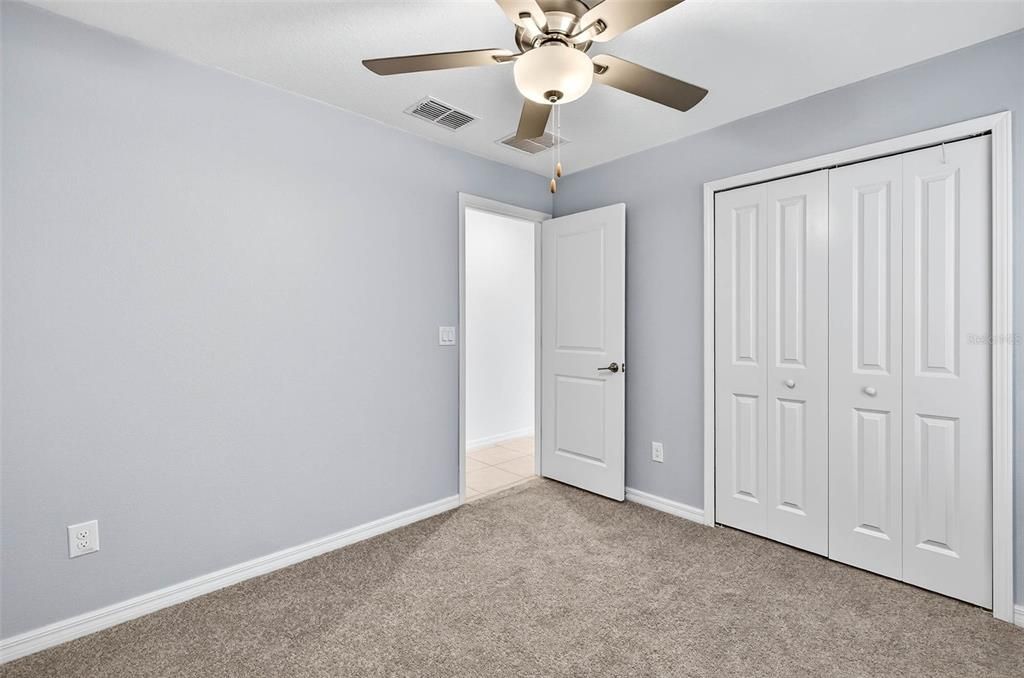 For Sale: $415,000 (4 beds, 2 baths, 1939 Square Feet)