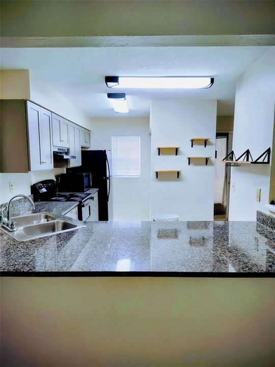 待售: $149,900 (2 贝兹, 2 浴室, 1056 平方英尺)