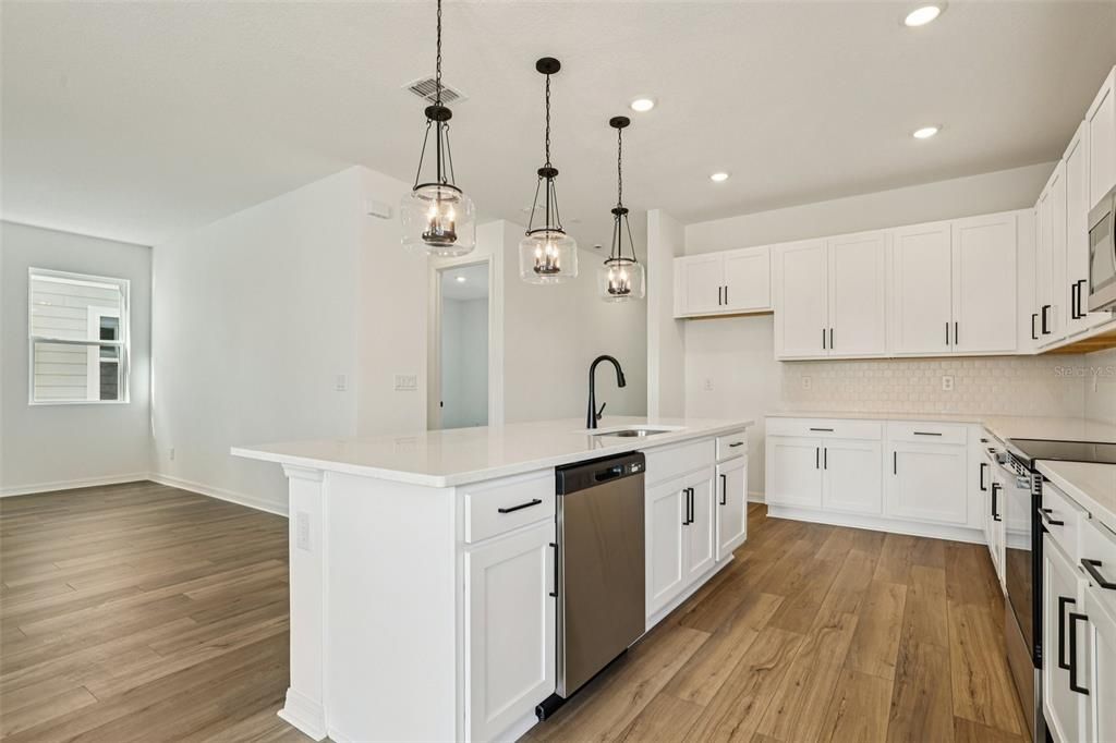 For Sale: $469,990 (4 beds, 3 baths, 2043 Square Feet)