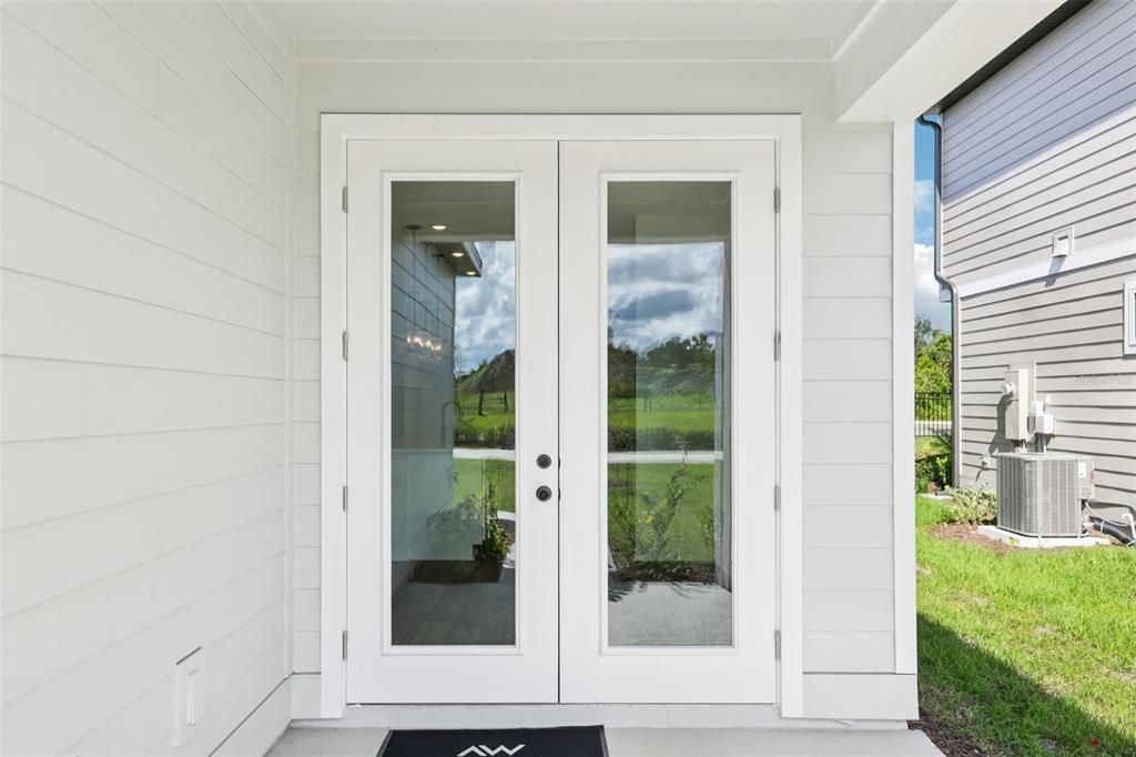 For Sale: $469,990 (4 beds, 3 baths, 2043 Square Feet)