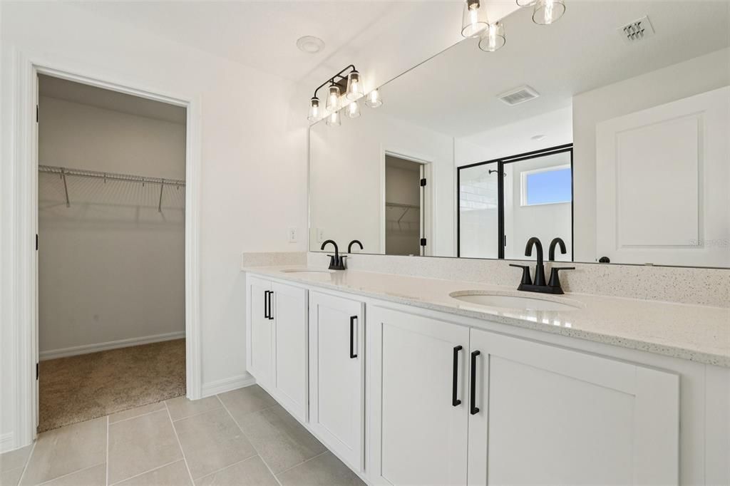 For Sale: $469,990 (4 beds, 3 baths, 2043 Square Feet)