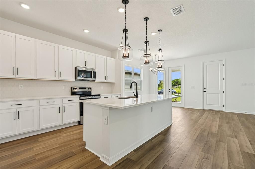 For Sale: $469,990 (4 beds, 3 baths, 2043 Square Feet)