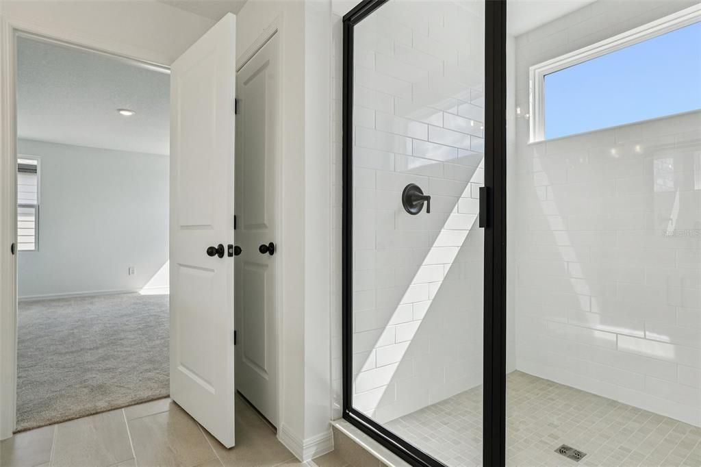 For Sale: $469,990 (4 beds, 3 baths, 2043 Square Feet)