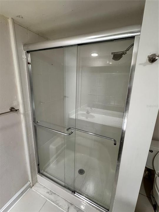 For Sale: $130,000 (3 beds, 2 baths, 1379 Square Feet)