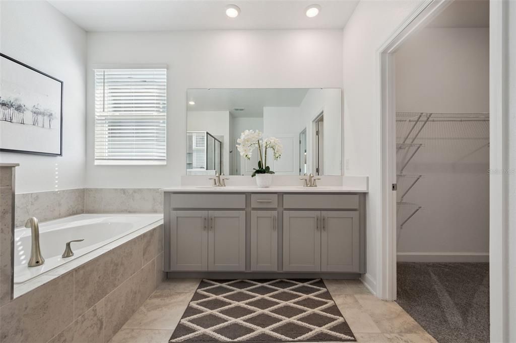 For Sale: $524,990 (4 beds, 3 baths, 2061 Square Feet)