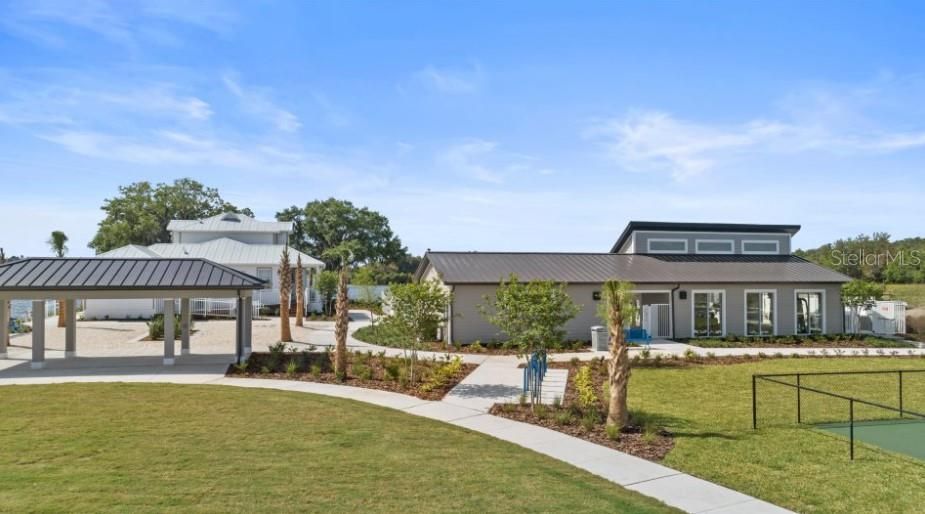 For Sale: $524,990 (4 beds, 3 baths, 2061 Square Feet)