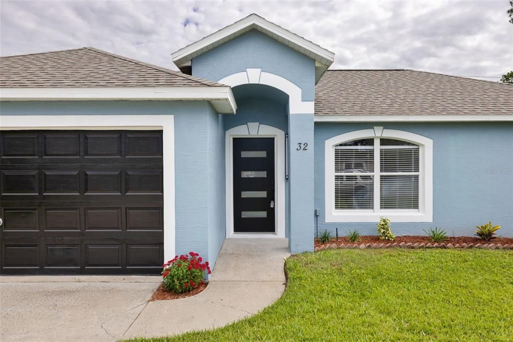 For Sale: $349,900 (3 beds, 2 baths, 1510 Square Feet)