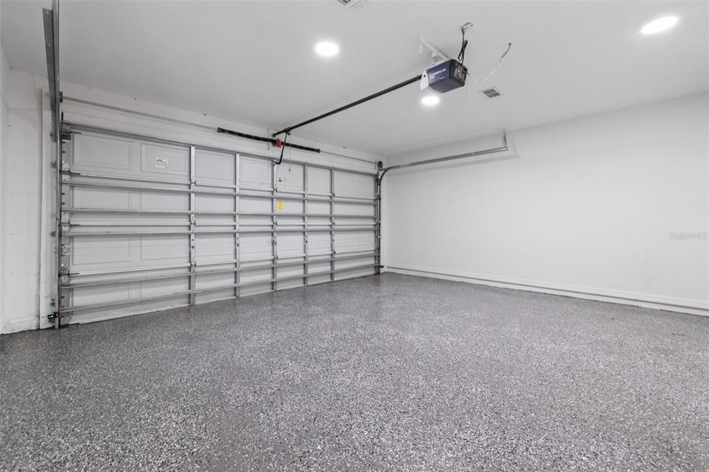 For Sale: $349,900 (3 beds, 2 baths, 1510 Square Feet)