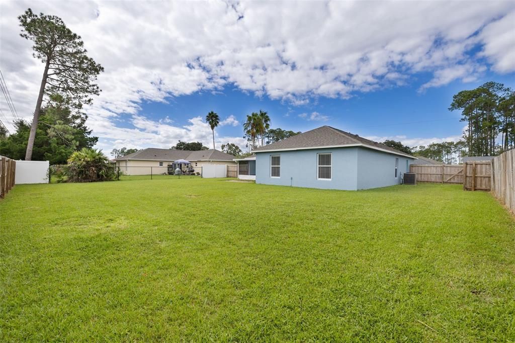 For Sale: $349,900 (3 beds, 2 baths, 1510 Square Feet)