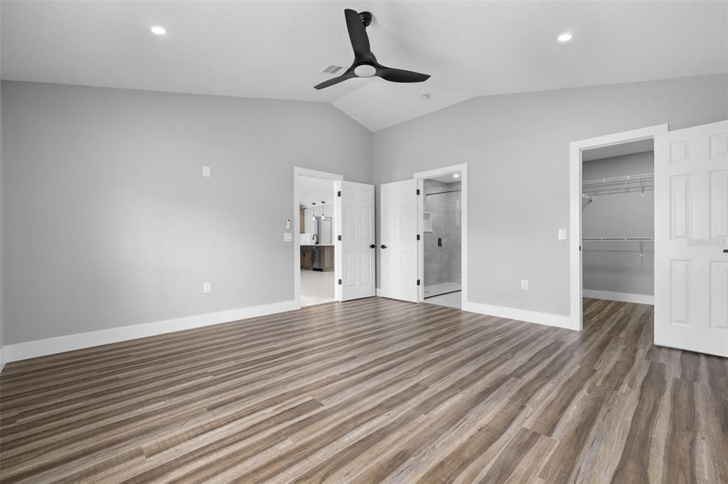 For Sale: $349,900 (3 beds, 2 baths, 1510 Square Feet)