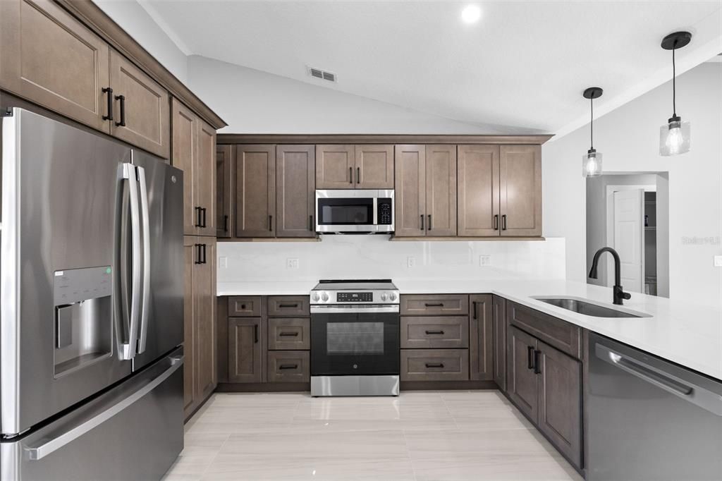 For Sale: $349,900 (3 beds, 2 baths, 1510 Square Feet)