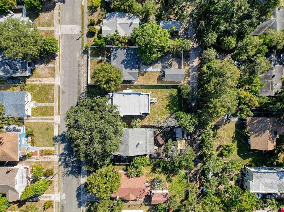 Active With Contract: $225,000 (3 beds, 1 baths, 1212 Square Feet)