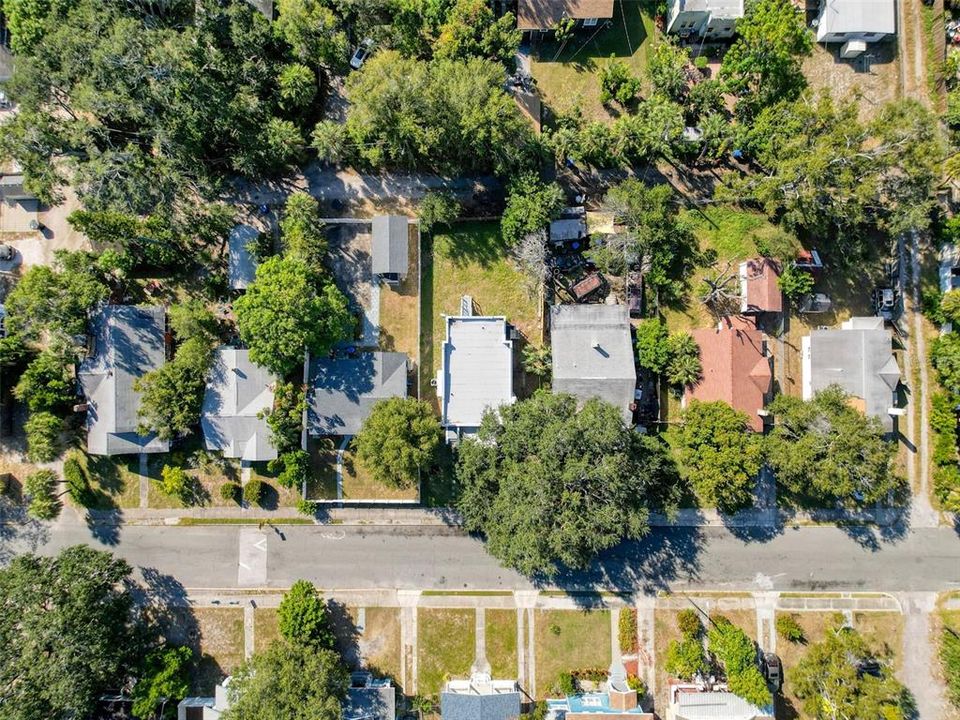 Active With Contract: $225,000 (3 beds, 1 baths, 1212 Square Feet)