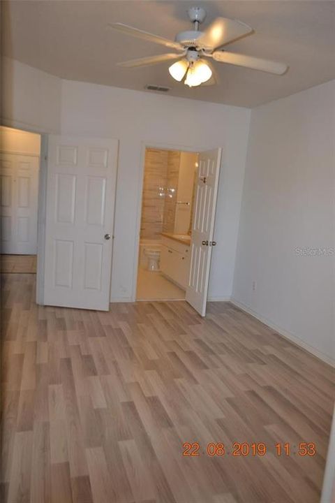 待售: $169,900 (1 贝兹, 1 浴室, 656 平方英尺)