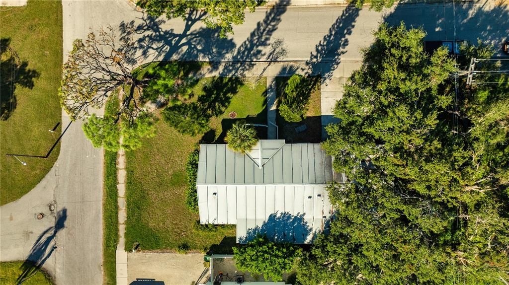 For Sale: $524,900 (4 beds, 2 baths, 2100 Square Feet)