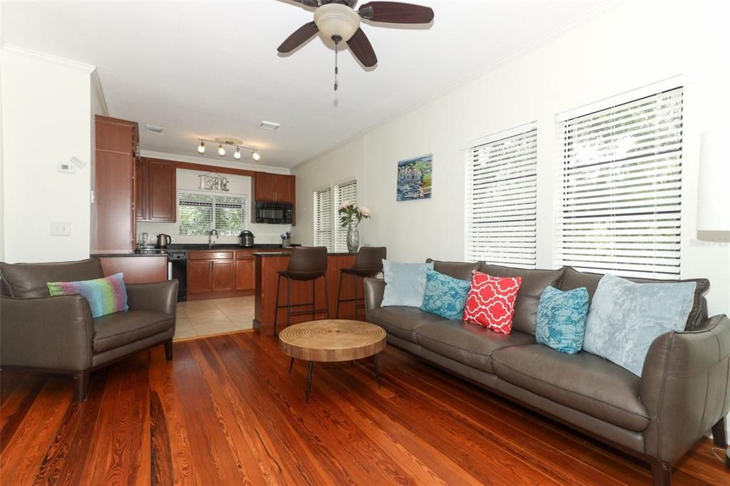 For Rent: $8,900 (4 beds, 5 baths, 3611 Square Feet)