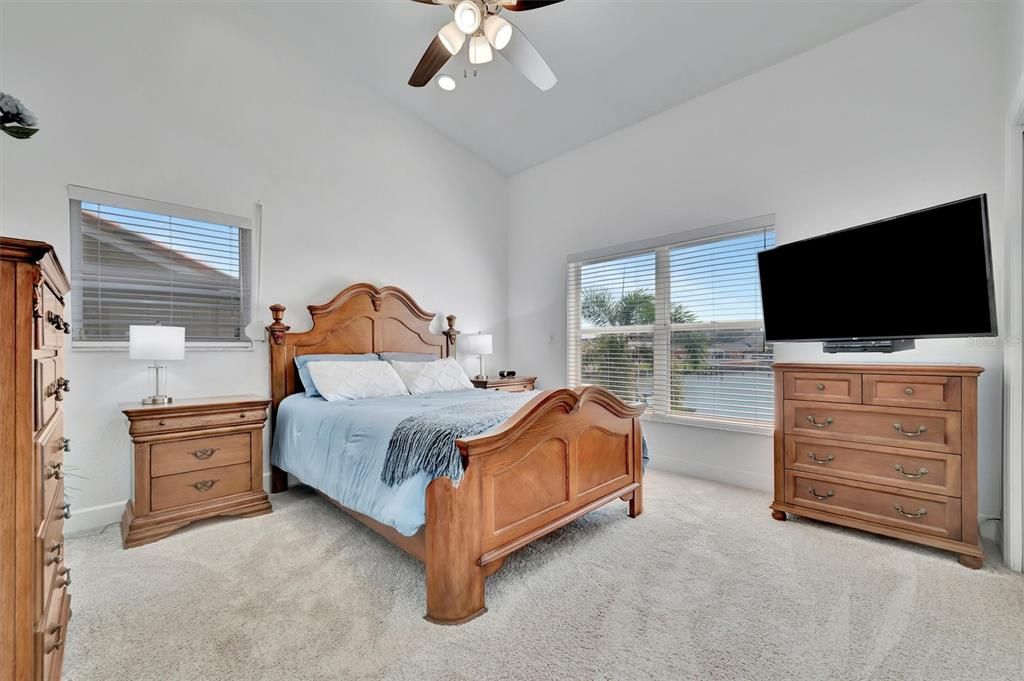 待售: $3,500,000 (5 贝兹, 5 浴室, 3891 平方英尺)