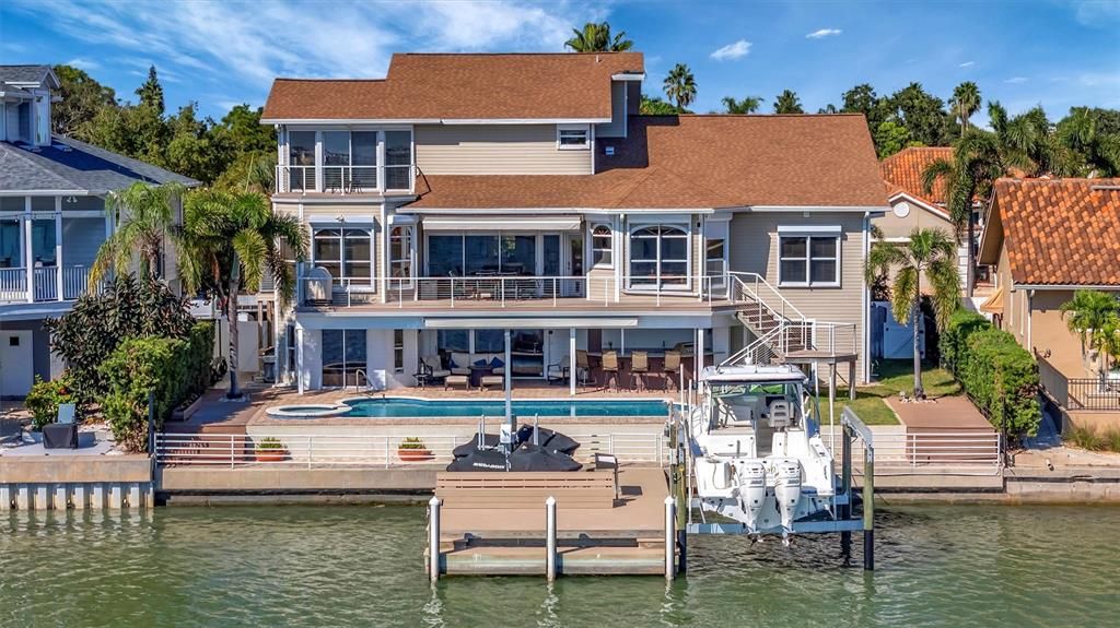 待售: $3,500,000 (5 贝兹, 5 浴室, 3891 平方英尺)