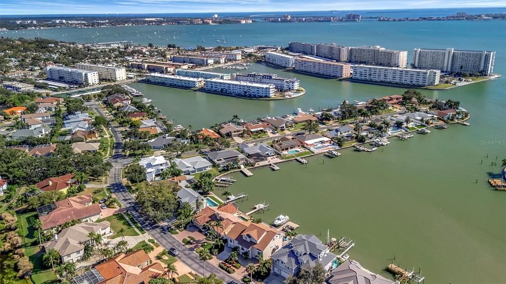 待售: $3,500,000 (5 贝兹, 5 浴室, 3891 平方英尺)