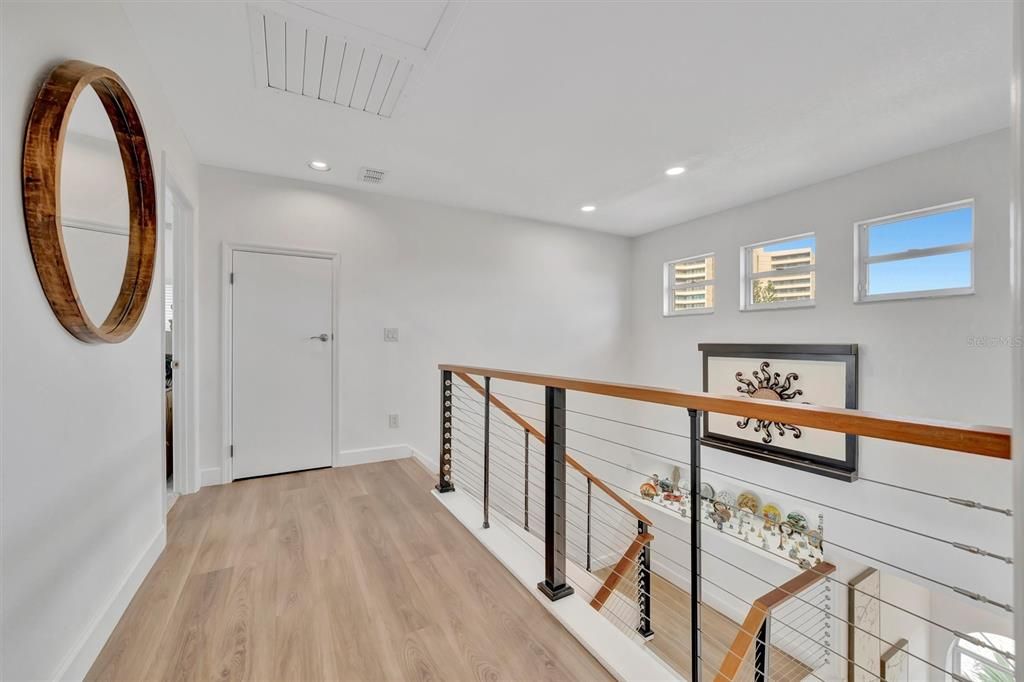 待售: $3,500,000 (5 贝兹, 5 浴室, 3891 平方英尺)