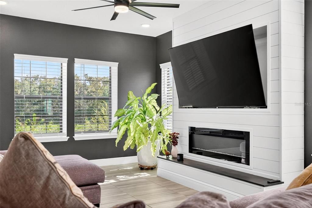 En Venta: $496,000 (4 camas, 3 baños, 2344 Pies cuadrados)